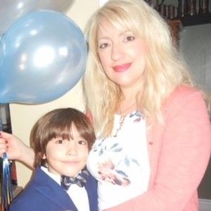 Meet your Posher, Toni